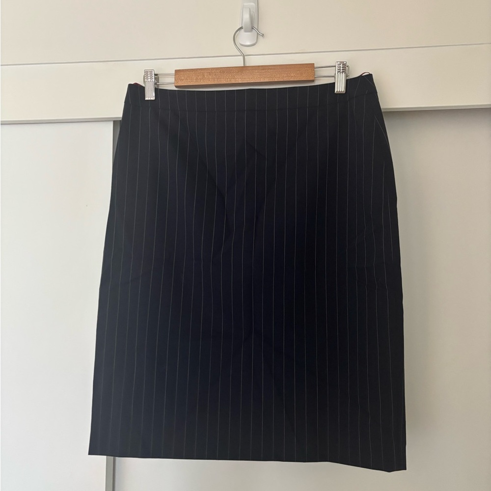 HUGO BOSS navy pinstripe Knee-Length Pencil Skirt
